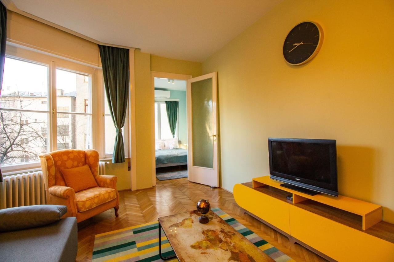 Small Paris Apartamento *